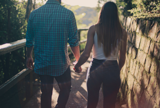 Evrimsel Psikoloji Çerçevesinde Romantik İlişkiler
